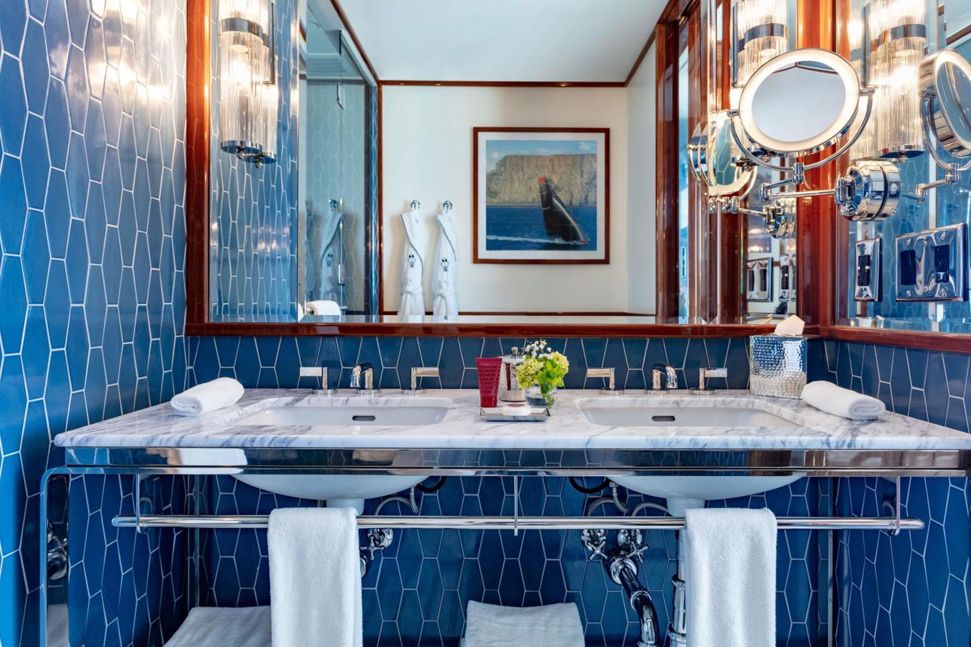 Superior King Room ADA