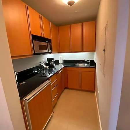Private Condo Hotel At Four Seasons Brickell-2